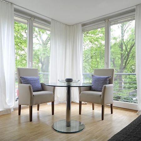 Parkside Apartment House Dusseldorf Room photo